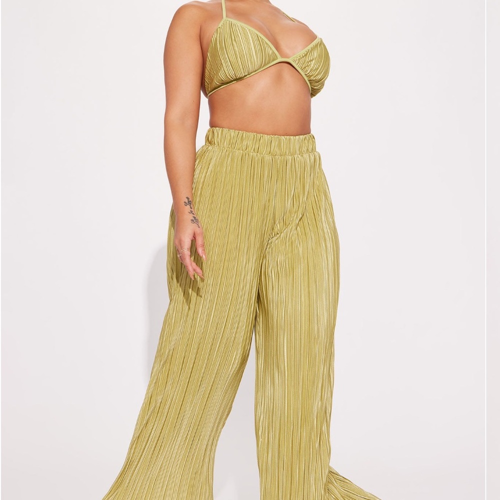 Pretty Girl Plisse Pant Set Fashion Nova